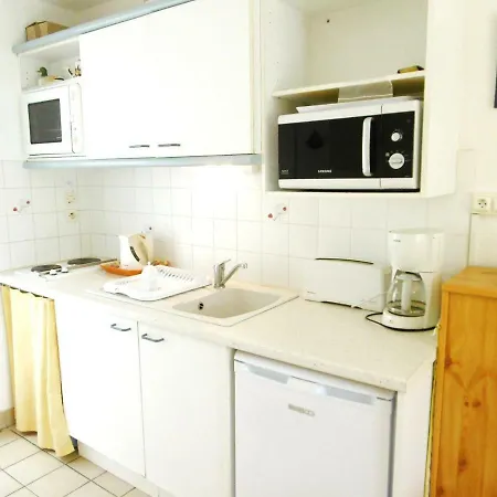 Вилла Maisonnette Malou Сарзо